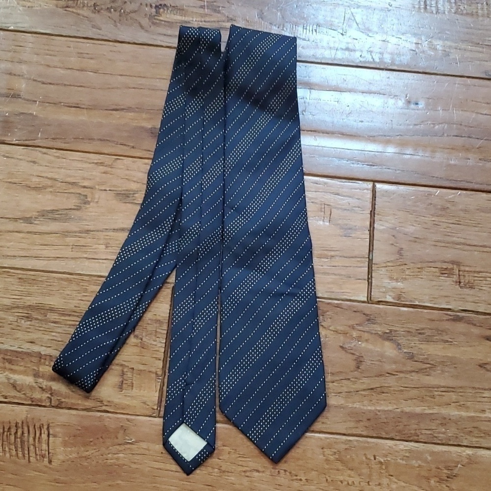 Gianni Versace silk stripe tie